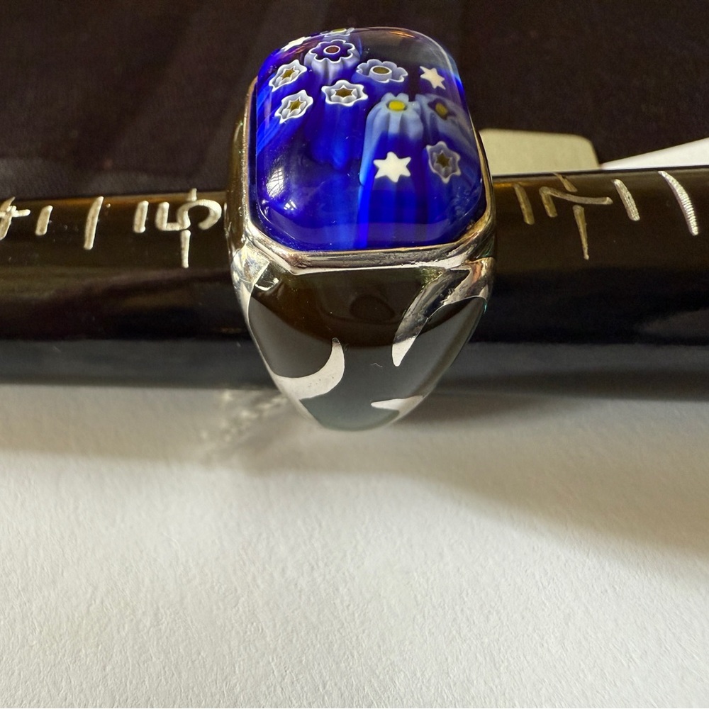 Italian Blue Floral Glass Ring set in Sterling Silver 925 size 6